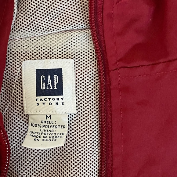 Gap Windbreaker - Picture 3 of 9